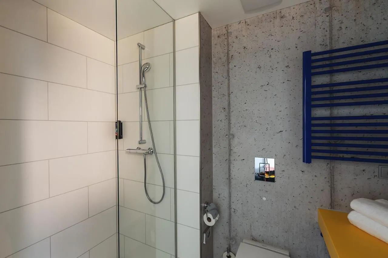 Holiday Inn - The Niu, Form Stuttgart Feuerbach By Ihg