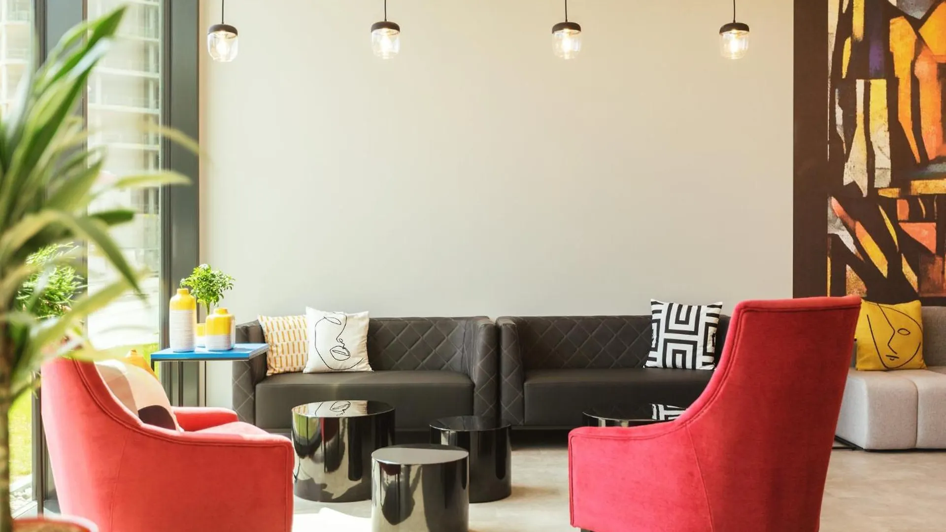 Holiday Inn - The Niu, Form Stuttgart Feuerbach By Ihg Otel