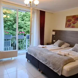 Cara Hotel Colonia