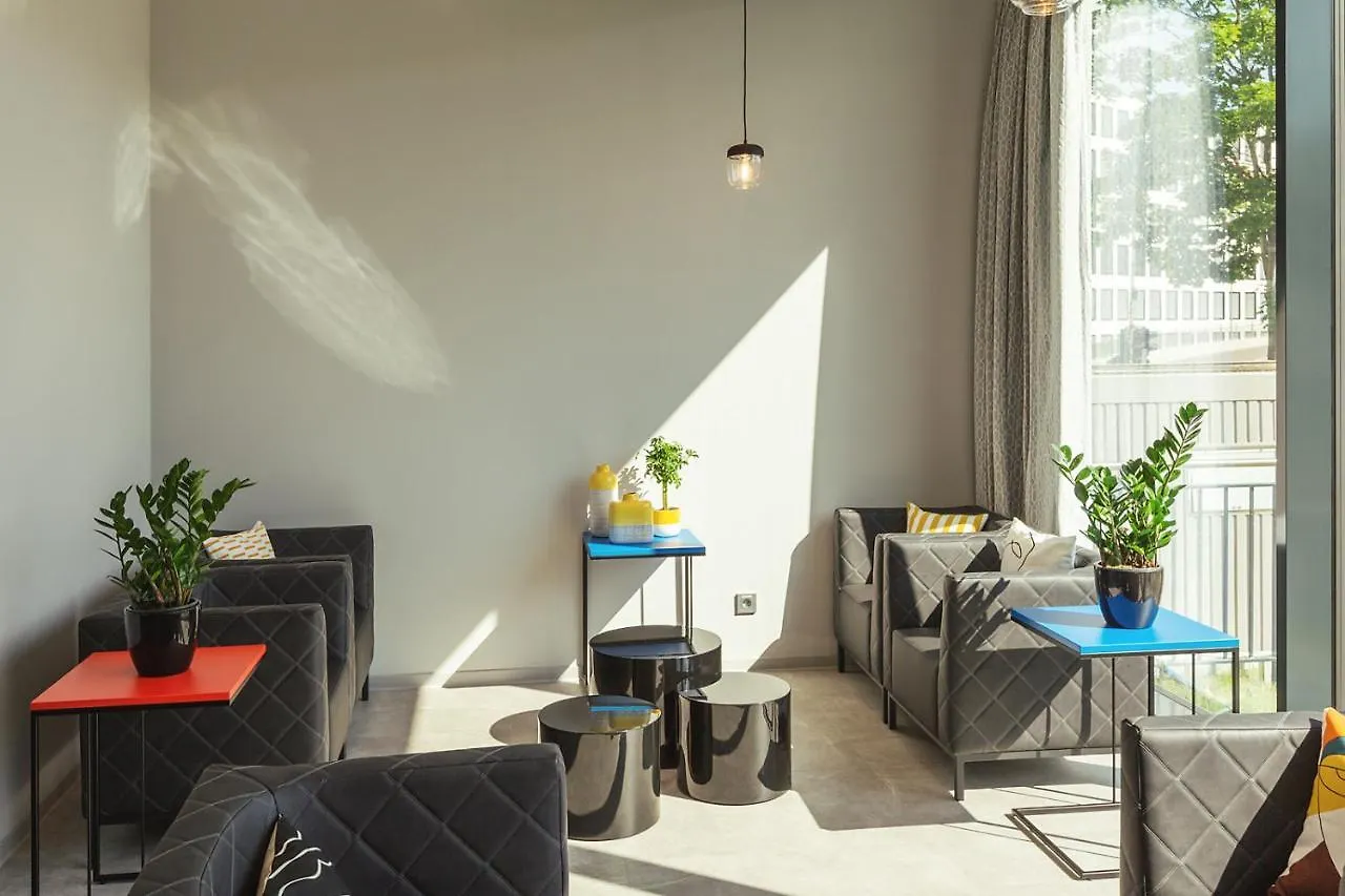 Hotel Holiday Inn - The Niu, Form Stuttgart Feuerbach By Ihg