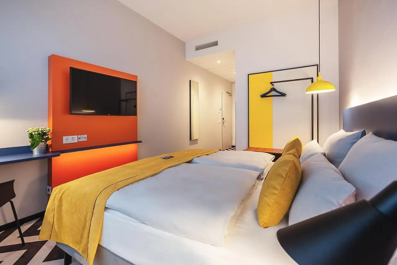 Holiday Inn - The Niu, Form Stuttgart Feuerbach By Ihg 3*,  Germany