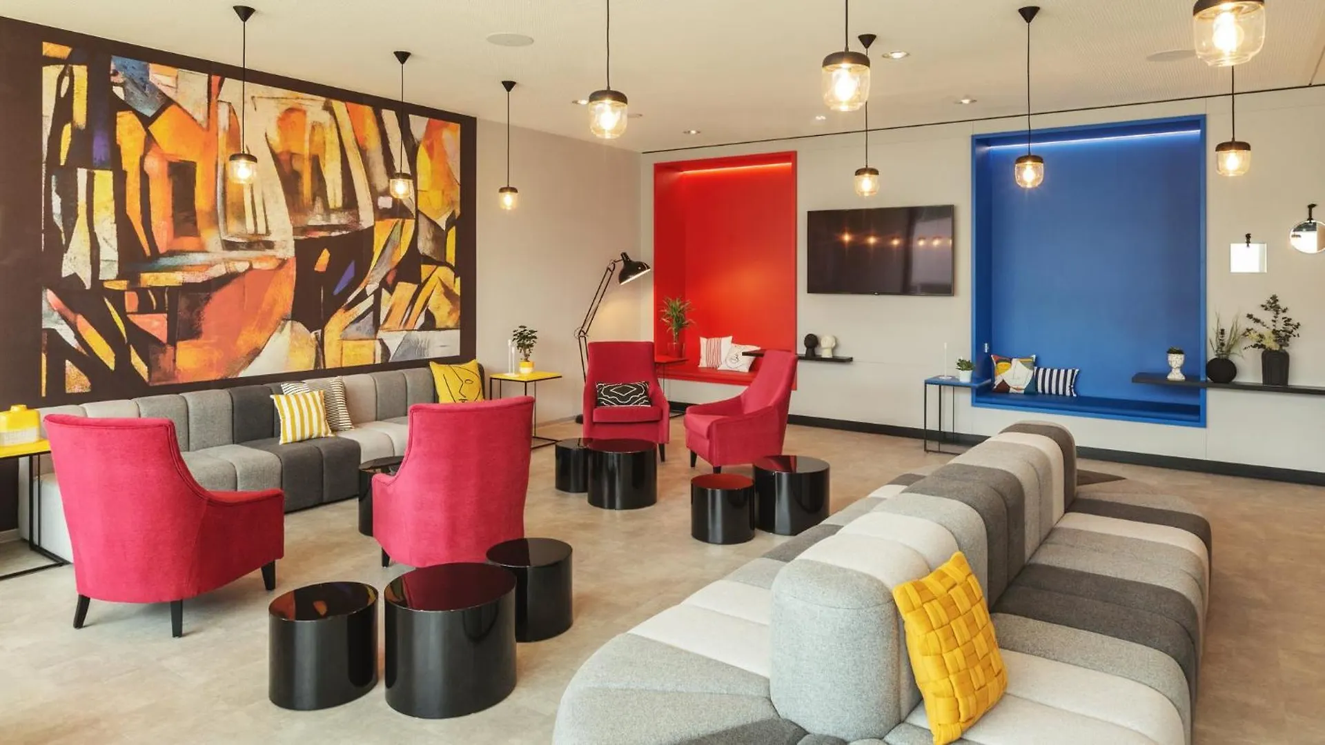 Holiday Inn - The Niu, Form Stuttgart Feuerbach By Ihg