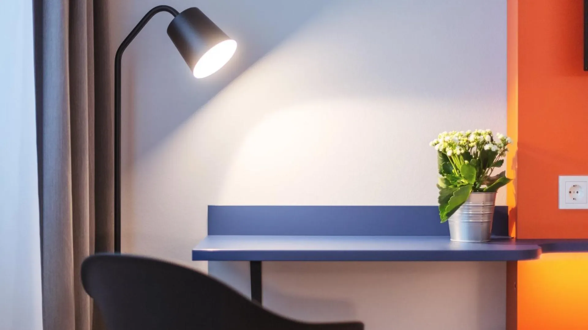 Holiday Inn - The Niu, Form Stuttgart Feuerbach By Ihg